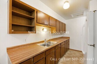 1225 Arlington Dr in Moses Lake, WA - Building Photo - Building Photo