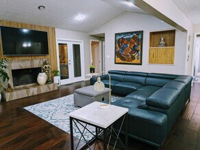 1303 Colony Dr in Marietta, GA - Building Photo - Building Photo