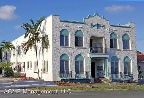 3237 SW 4th St in Miami, FL - Building Photo
