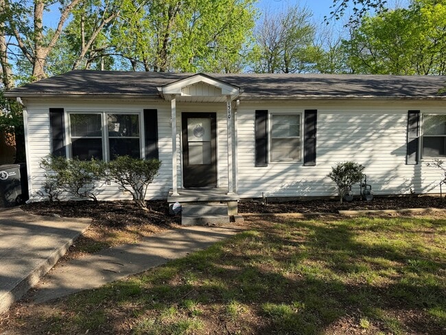 property at 1310 Davis Ave