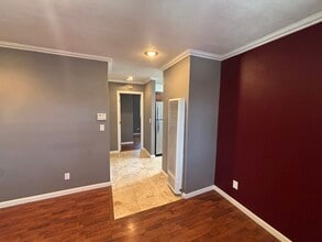 2040 Robinson Ave, Unit F in San Diego, CA - Building Photo - Building Photo