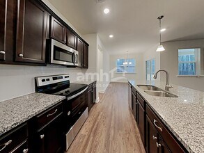 508 Cash Cir in Loganville, GA - Foto de edificio - Building Photo