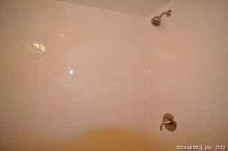 127-131 Harbor Ave in Norwalk, CT - Building Photo - Building Photo