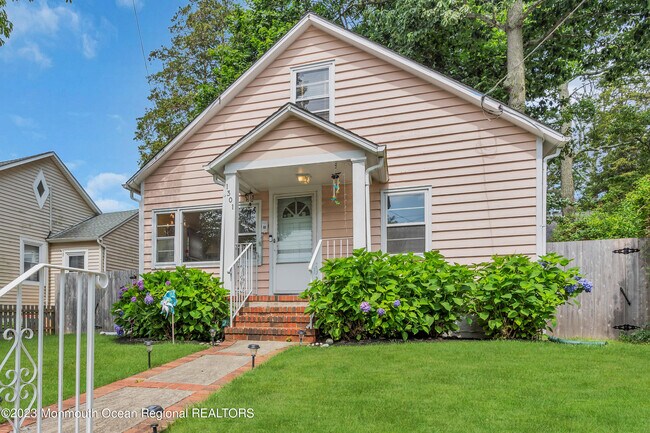 1301 Laurel Ave in Ocean Township, NJ - Building Photo - Building Photo