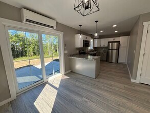 22 Pond Rd in Hampden, ME - Building Photo - Building Photo