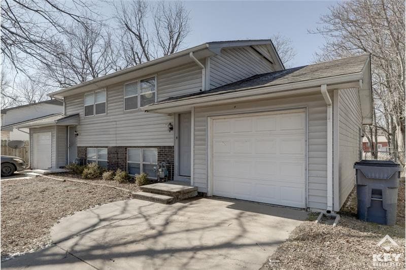 719 N Dougherty Ave in Wichita, KS - Building Photo
