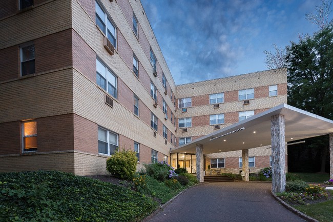 Regency House in Philadelphia, PA - Building Photo - Building Photo