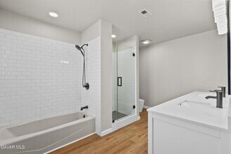 5039 W Ave K 14 in Lancaster, CA - Building Photo - Building Photo