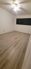 5920 Streamview Dr, Unit 4 in San Diego, CA - Building Photo - Building Photo