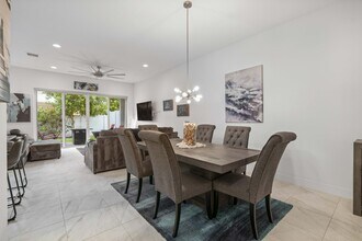 4849 Pointe Midtown Rd in Palm Beach Gardens, FL - Building Photo - Building Photo