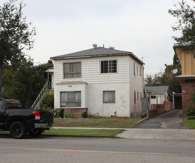 423 Western Ave in Glendale, CA - Building Photo - Building Photo