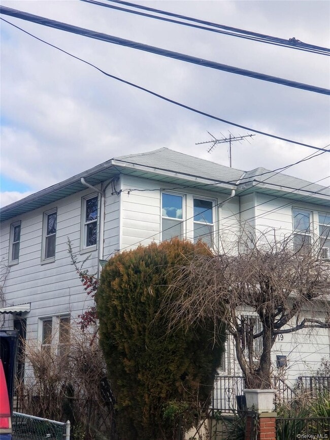 property at 19 Bainton St