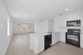 3804 Selawik St in Sherman, TX - Building Photo - Building Photo