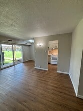 2705 Center St in Granite City, IL - Building Photo - Building Photo