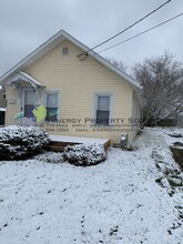 520 Pennsylvania Ave in Mansfield, OH - Foto de edificio - Building Photo