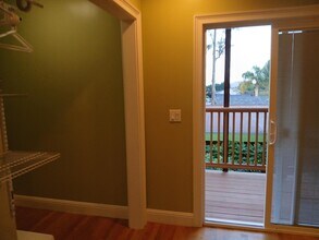 421 Columbus St in El Granada, CA - Building Photo - Building Photo