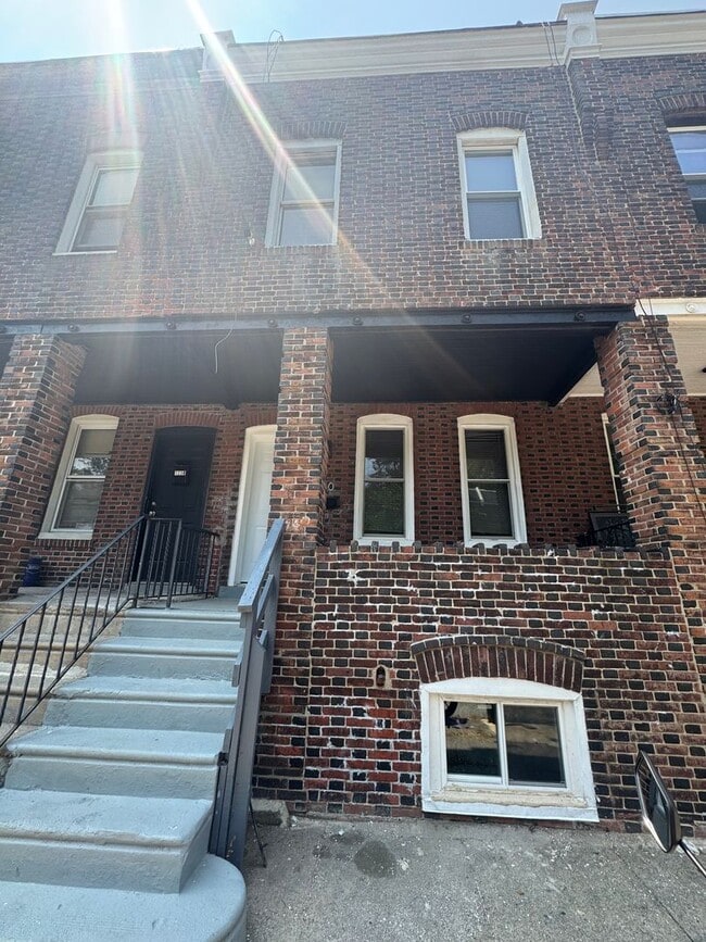 property at 1240 N Conestoga St