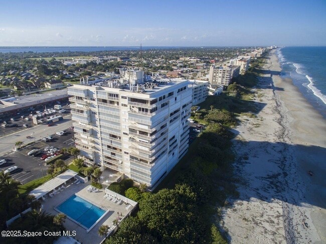 877 N Hwy A1A in Indialantic, FL - Building Photo - Building Photo