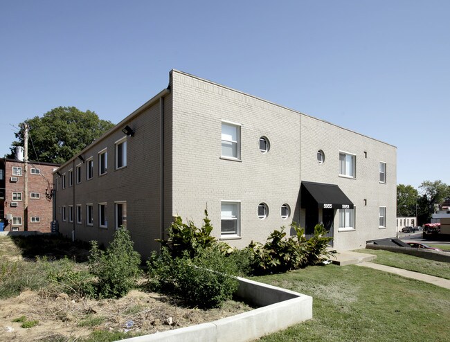 2525-2531 Hampton Ave in St. Louis, MO - Building Photo - Building Photo