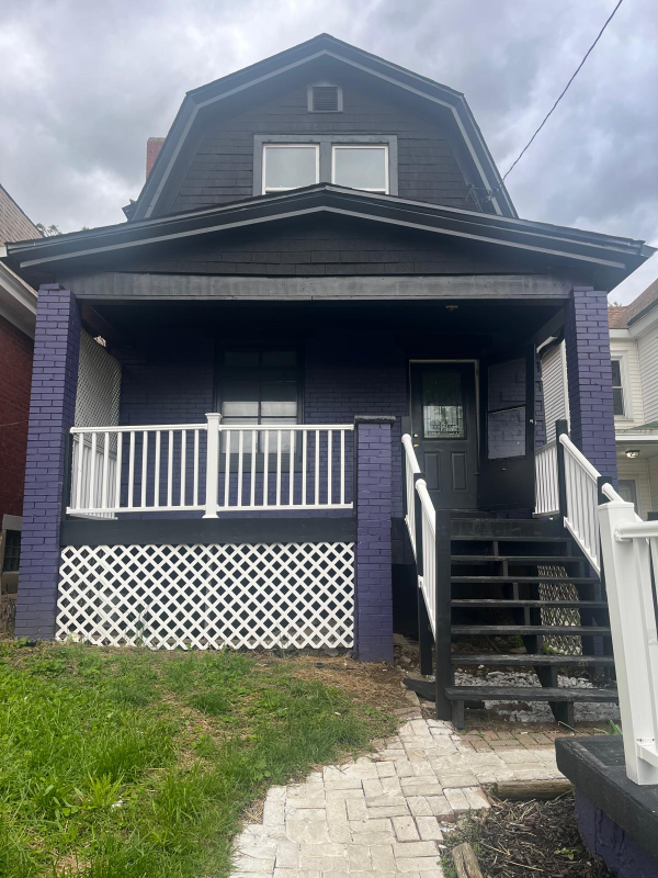 property at 5140 Carthage Ave