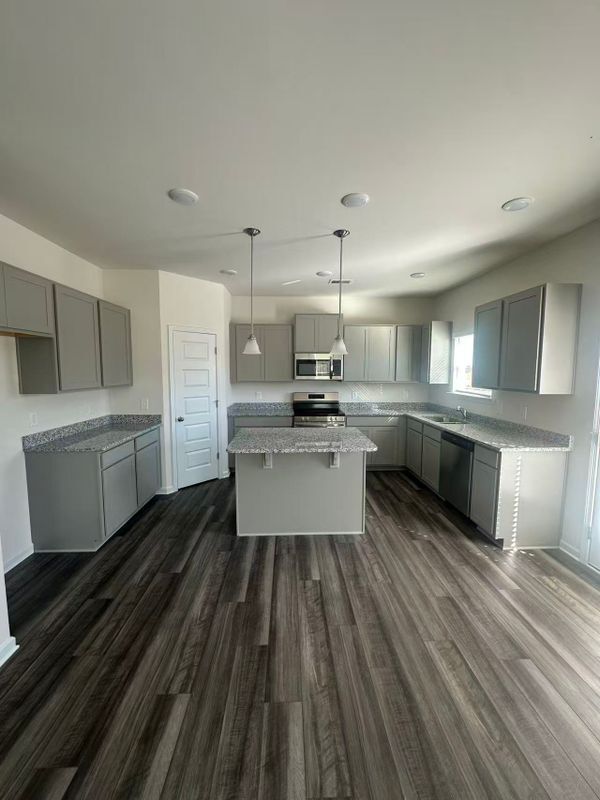 829 Kensington St in Kingston, GA - Building Photo - Building Photo