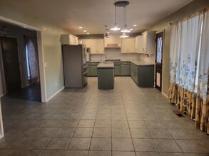 2112 Bentham Pl in Yukon, OK - Building Photo - Building Photo