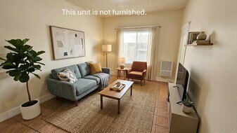 743 S Burlington Ave, Unit 4 in Los Angeles, CA - Building Photo