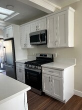 1348 Olivine Ave in Mentone, CA - Foto de edificio - Building Photo