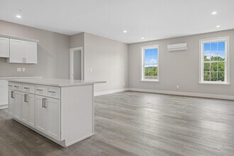153 Greenwich Ave in Goshen, NY - Building Photo - Building Photo