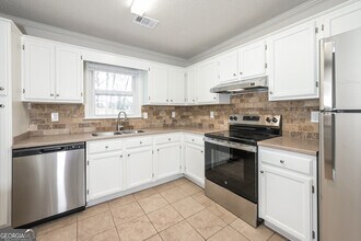 2202 Independence Dr SW in Conyers, GA - Building Photo - Building Photo