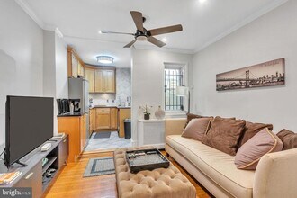 1830R32 Manning St in Philadelphia, PA - Building Photo - Building Photo