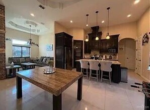 10 Brightwood Ave in Weslaco, TX - Building Photo - Building Photo