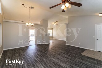 4233 E Briarwood Terrace in Phoenix, AZ - Building Photo - Building Photo