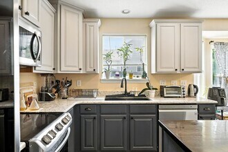 10151 Joplin St in Commerce City, CO - Building Photo - Building Photo