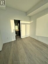 3900 Confederation Pkwy in Mississauga, ON - Building Photo - Building Photo