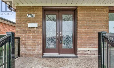 3716 Teeswater Rd in Mississauga, ON - Building Photo - Building Photo