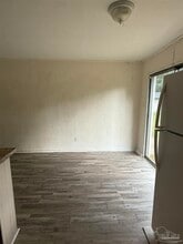 671 E Olive Rd in Pensacola, FL - Building Photo - Building Photo