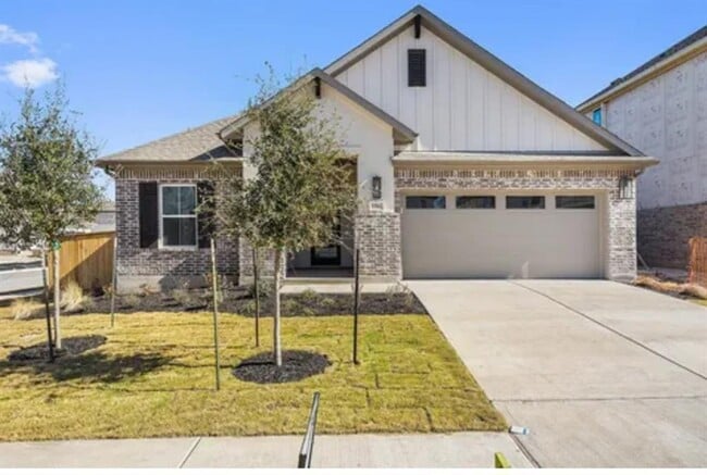 property at 1561 Sawmill Xing