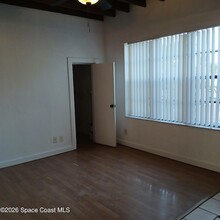 115 Peachtree St in Cocoa, FL - Foto de edificio - Building Photo