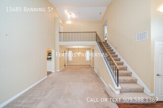 13485 Banning St in Fontana, CA - Building Photo - Building Photo