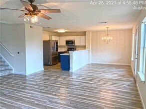 5713 Silver Screen Dr in Austin, TX - Building Photo - Building Photo