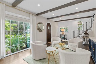 227 Marlborough Rd in West Palm Beach, FL - Building Photo - Building Photo