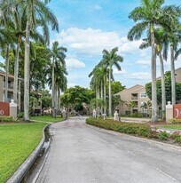 1845 Palm Cove Blvd, Unit the verano in Delray Beach, FL - Building Photo
