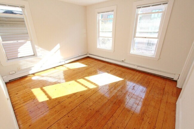 149 Cambridge St, Unit 2