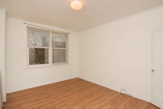 4060 N Kenmore Ave in Chicago, IL - Foto de edificio - Building Photo