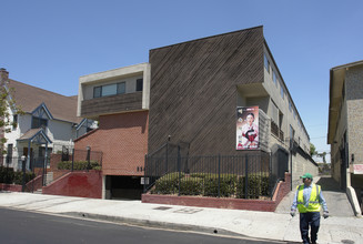 254 S Hobart Blvd in Los Angeles, CA - Building Photo - Building Photo