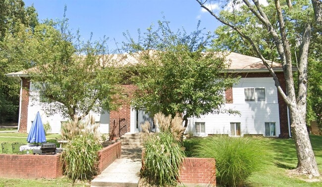 property at 2810 Wills St