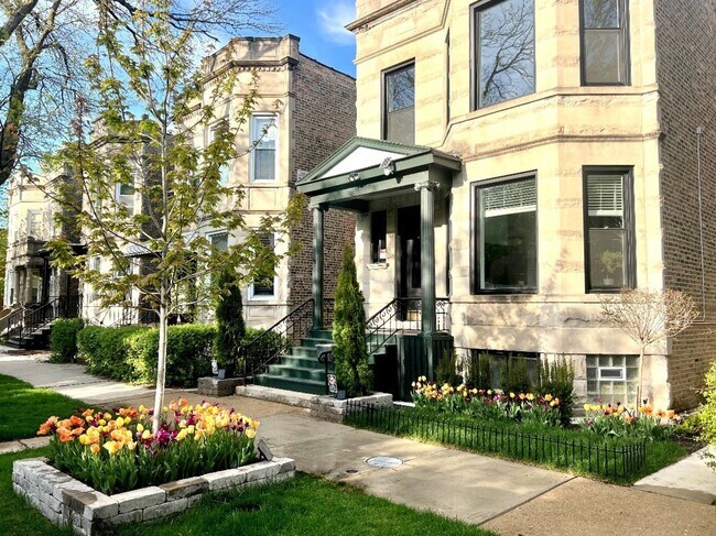 property at 2447 N Mozart St