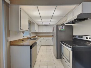 1224 N Saturn Ave in Clearwater, FL - Building Photo - Building Photo