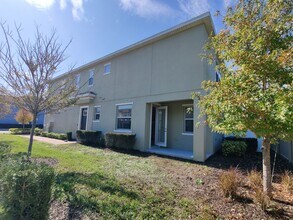 3201 Painted Blossom Ct in Lutz, FL - Building Photo - Building Photo
